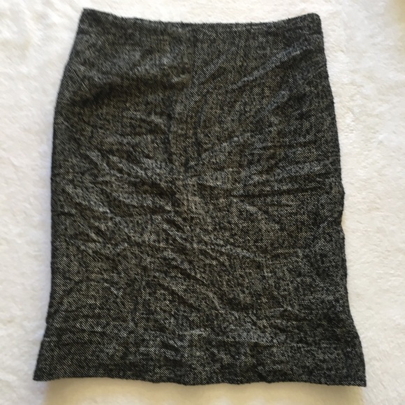 🖤🖤Gray Ann Taylor Skirt🖤🖤 - Picture 3 of 8